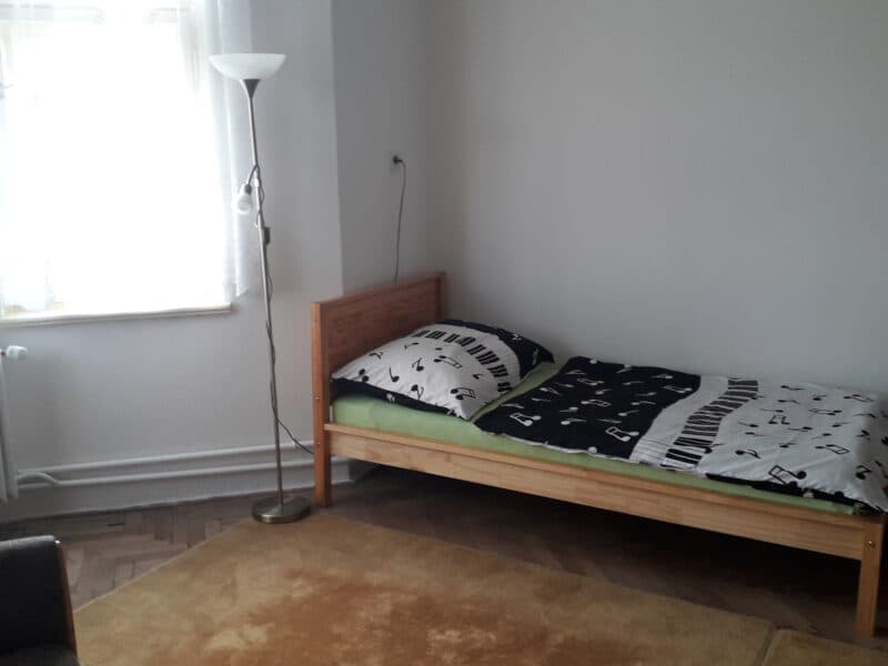 pokoj v 3+1 ve vilce se zahradou